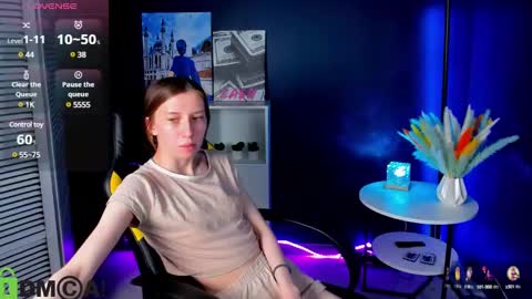 michele_mack online show from 02/27/25, 09:11