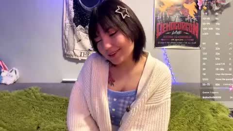 Suki online show from 12/21/25, 07:15