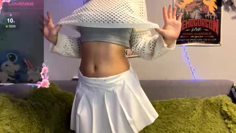 Suki online show from 12/23/25, 08:01