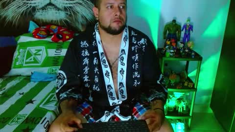 michell_myers online show from 12/17/25, 01:06