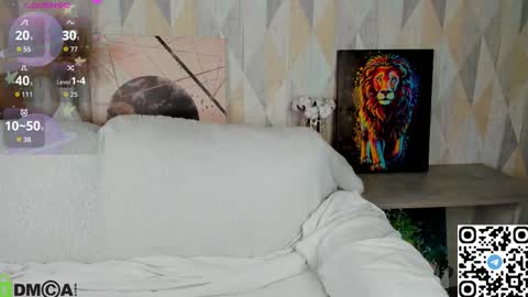 Snapshot of michelle_blond chatting on 09/11/25, 07:52 michelle_blond online show from 09/11/25, 07:52