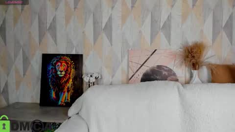 Snapshot of michelle_blond chatting on 09/12/25, 08:14 michelle_blond online show from 09/12/25, 08:14