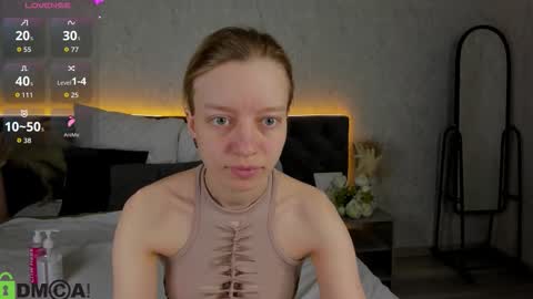 michelle_blond online show from 02/06/26, 09:01