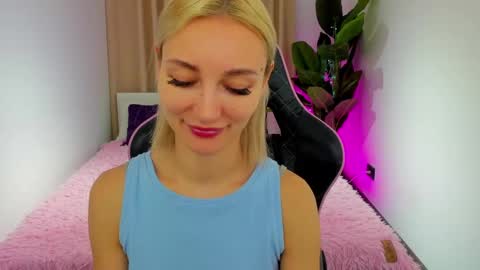 Dilana online show from 03/05/25, 03:51