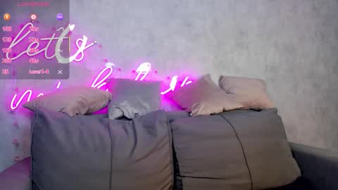 Michelle online show from 11/02/25, 06:49