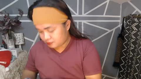 Michelle online show from 12/21/24, 11:22