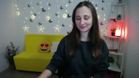 Snapshot of michellee11 chatting on 04/23/26, 11:20 Michel online show from 04/23/26, 11:20
