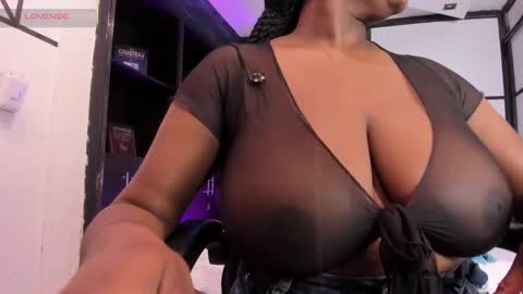 michellepreston_ online show from 01/17/26, 12:32