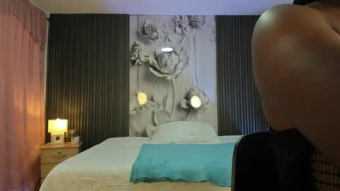 michellepreston_ online show from 04/25/26, 12:19