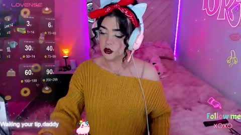 Snapshot of michellevanss22 chatting on 03/23/26, 04:16 online show from 03/23/26, 04:16