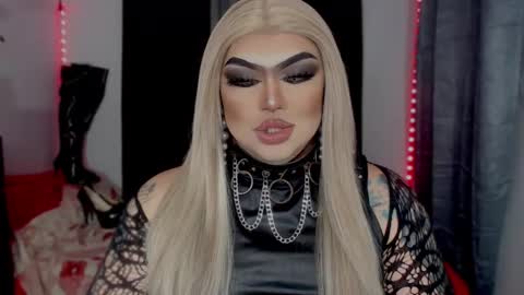 Michelle online show from 12/19/25, 04:25