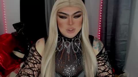 Michelle online show from 01/12/26, 04:18