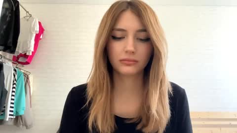 Jenny online show from 04/28/26, 01:05