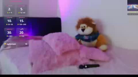 michellmoon1 online show from 10/17/25, 08:22