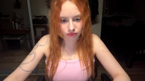 Snapshot of michelsogol chatting on 02/25/26, 08:18 Foxy online show from 02/25/26, 08:18