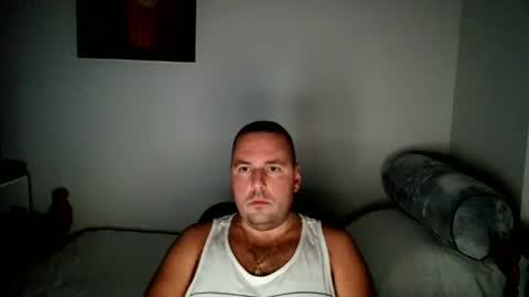Snapshot of micic3 chatting on 07/09/26, 01:20 micic3 online show from 07/09/26, 01:20