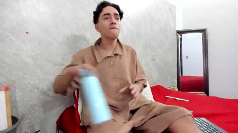 Snapshot of mick_lollipopp chatting on 02/26/26, 08:08 mick_lollipopp online show from 02/26/26, 08:08