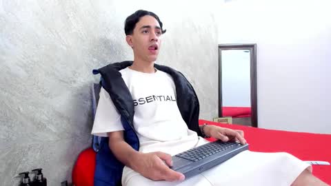 mick_lollipopp online show from 03/06/26, 07:54