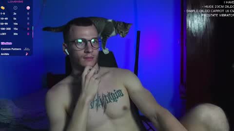 Mickey online show from 03/04/25, 01:06