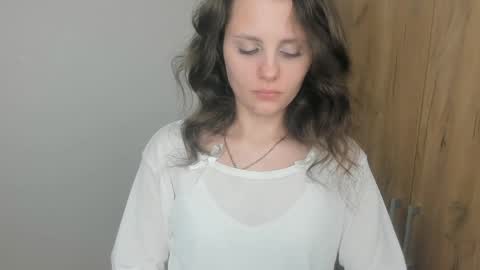 Snapshot of mickieschappert chatting on 05/29/26, 07:45 Candyyy online show from 05/29/26, 07:45
