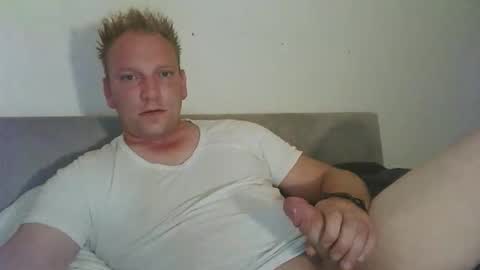 mickkxl online show from 09/29/25, 11:15