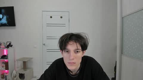 mickleloveu online show from 12/01/25, 04:34