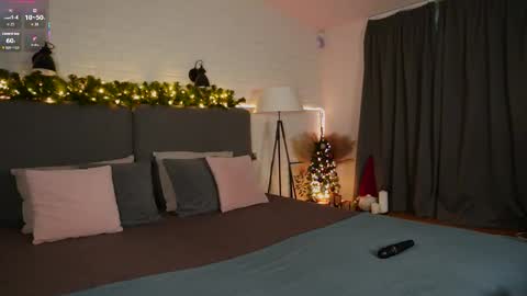 micky___love online show from 01/15/26, 07:50