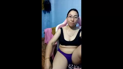 Miky online show from 04/18/26, 07:58