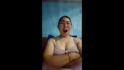 Miky online show from 05/22/26, 02:01