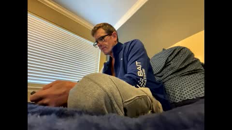 mickymu online show from 12/28/24, 09:40