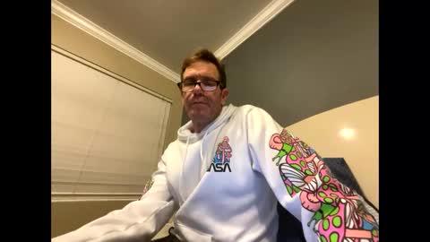 mickymu online show from 01/01/25, 05:43