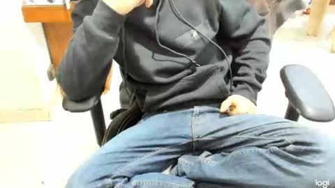 microfama00 online show from 03/17/26, 06:06