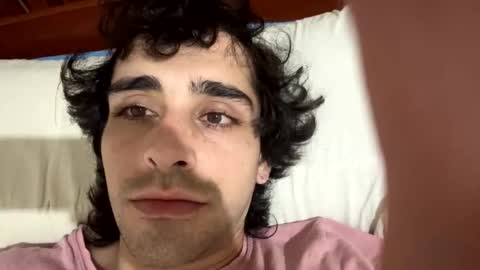 Snapshot of middletopoup chatting on 03/01/26, 10:06 middletopoup online show from 03/01/26, 10:06