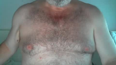 Snapshot of midhir chatting on 07/15/26, 03:17 kike online show from 07/15/26, 03:17