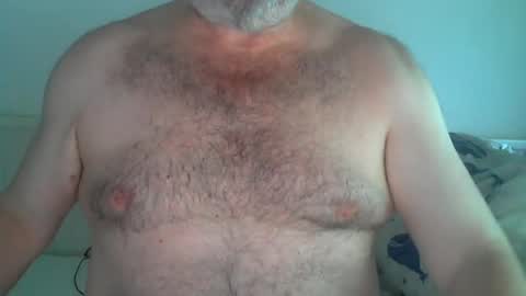Snapshot of midhir chatting on 08/08/26, 02:41 kike online show from 08/08/26, 02:41