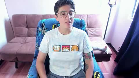 Blue online show from 01/06/26, 03:27