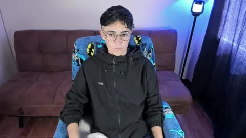Blue online show from 05/20/26, 03:29