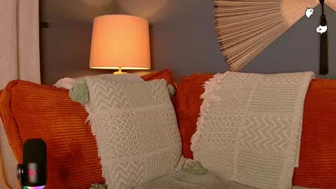 Rain online show from 01/17/25, 05:00