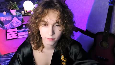 Max online show from 01/11/25, 03:09