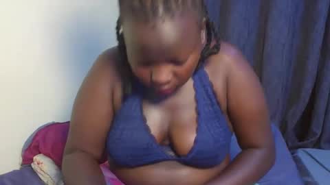 midnight_curves online show from 04/12/26, 01:54