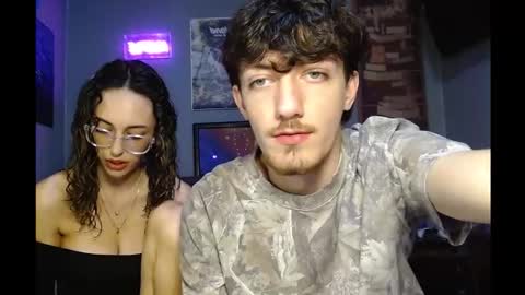 Snapshot of midnight_motion chatting on 10/19/25, 02:56 midnight_motion online show from 10/19/25, 02:56