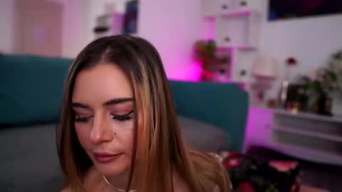 Alice online show from 11/14/25, 07:12