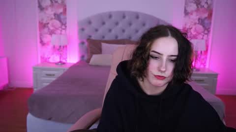 Snapshot of midnightbitee chatting on 03/03/26, 03:29 midnightbitee online show from 03/03/26, 03:29