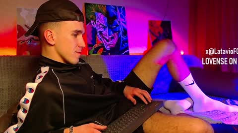 Snapshot of midnighter__ chatting on 01/31/25, 01:56 Alexey or just Alex online show from 01/31/25, 01:56