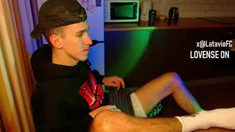 Snapshot of midnighter__ chatting on 09/30/25, 02:49 Alexey or just Alex online show from 09/30/25, 02:49