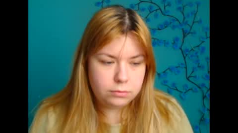 Mariana online show from 02/15/26, 06:10