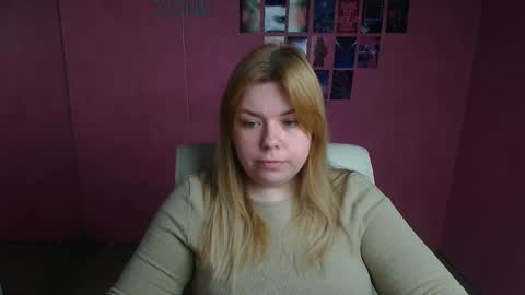 Mariana online show from 04/25/26, 05:32