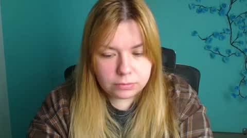 Mariana online show from 05/15/26, 05:47