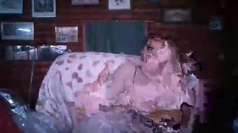 Snapshot of midnightsun0927 chatting on 03/24/26, 05:56 MidnightSun online show from 03/24/26, 05:56