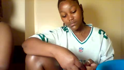 midnightt_tease online show from 10/02/25, 08:10